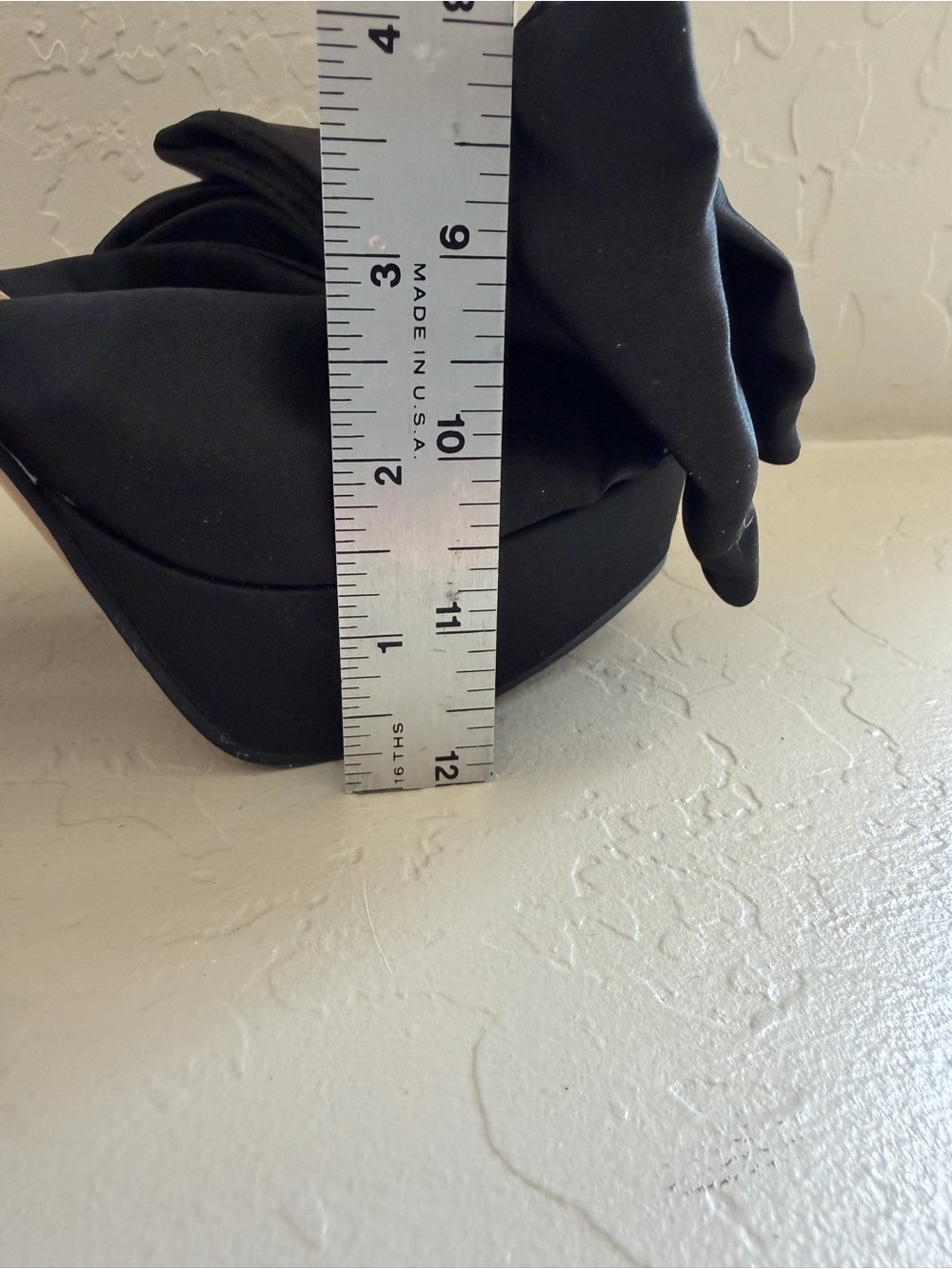 🎀 Steve Madden "Lively" Black Satin Platform Heels 🎀 - Picture 9 of 9